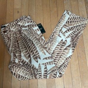 Lauren Ralph Lauren Feather‎ Pattern Pants. dead stock NWT SIZE 14